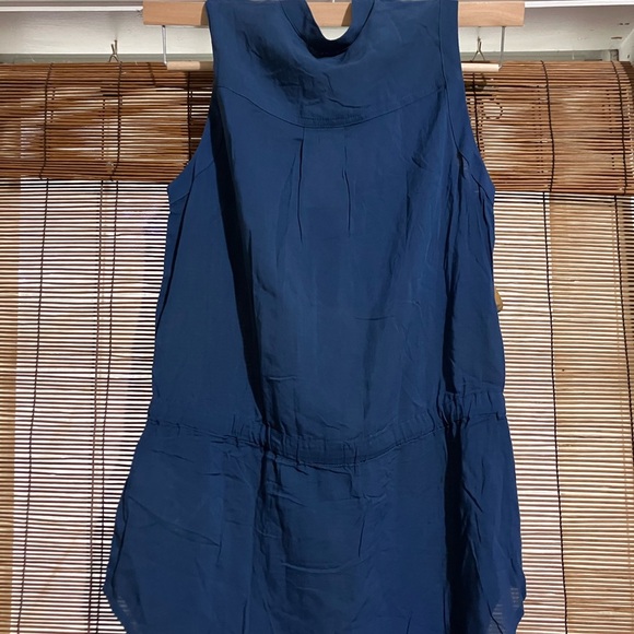 NWT! Banana Republic Sleeveless Teal Blue Tye-waist Top - Picture 2 of 7